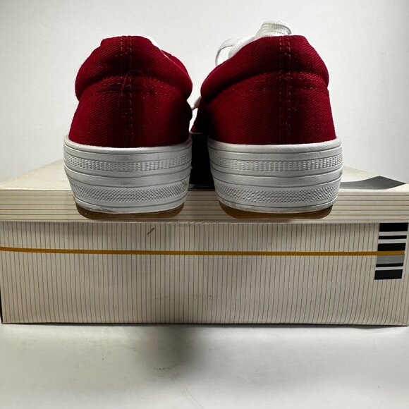 Retro Red Low-Top Canvas City Sneaks Rubber Sole Size 9.5 US Women’s - Picture 4 of 8